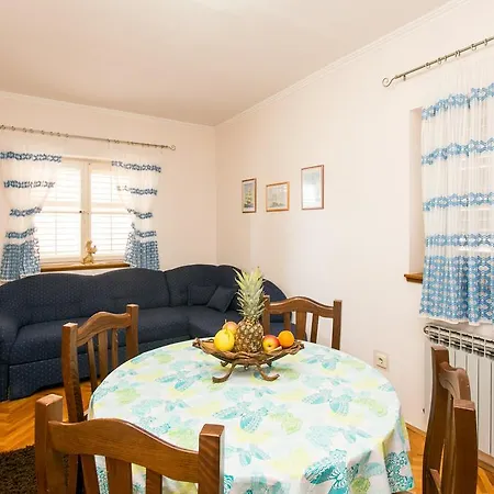 Guest house Petra