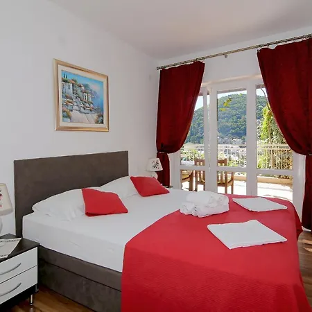 Petra Casa de hóspedes 3*
